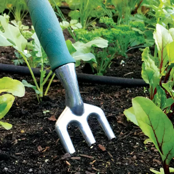 The Gardener Weeper Soak Hose with Fittings